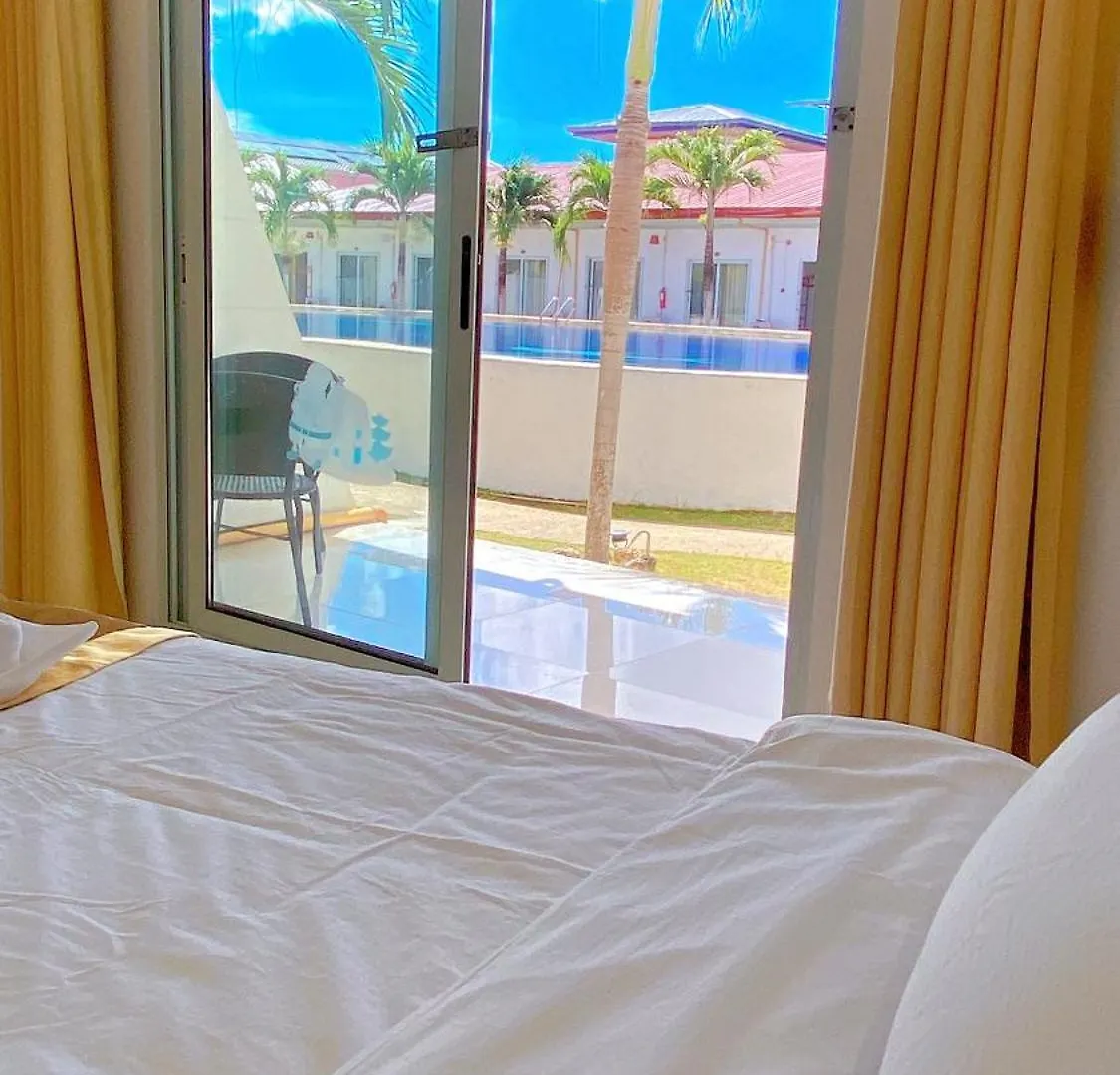 Green Mango Resort Danao  Hotel