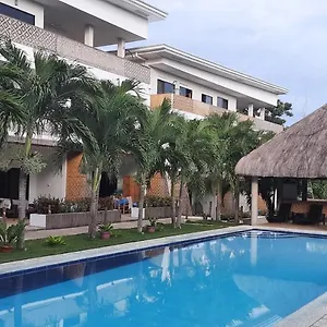 Resort Bamboo Oasis