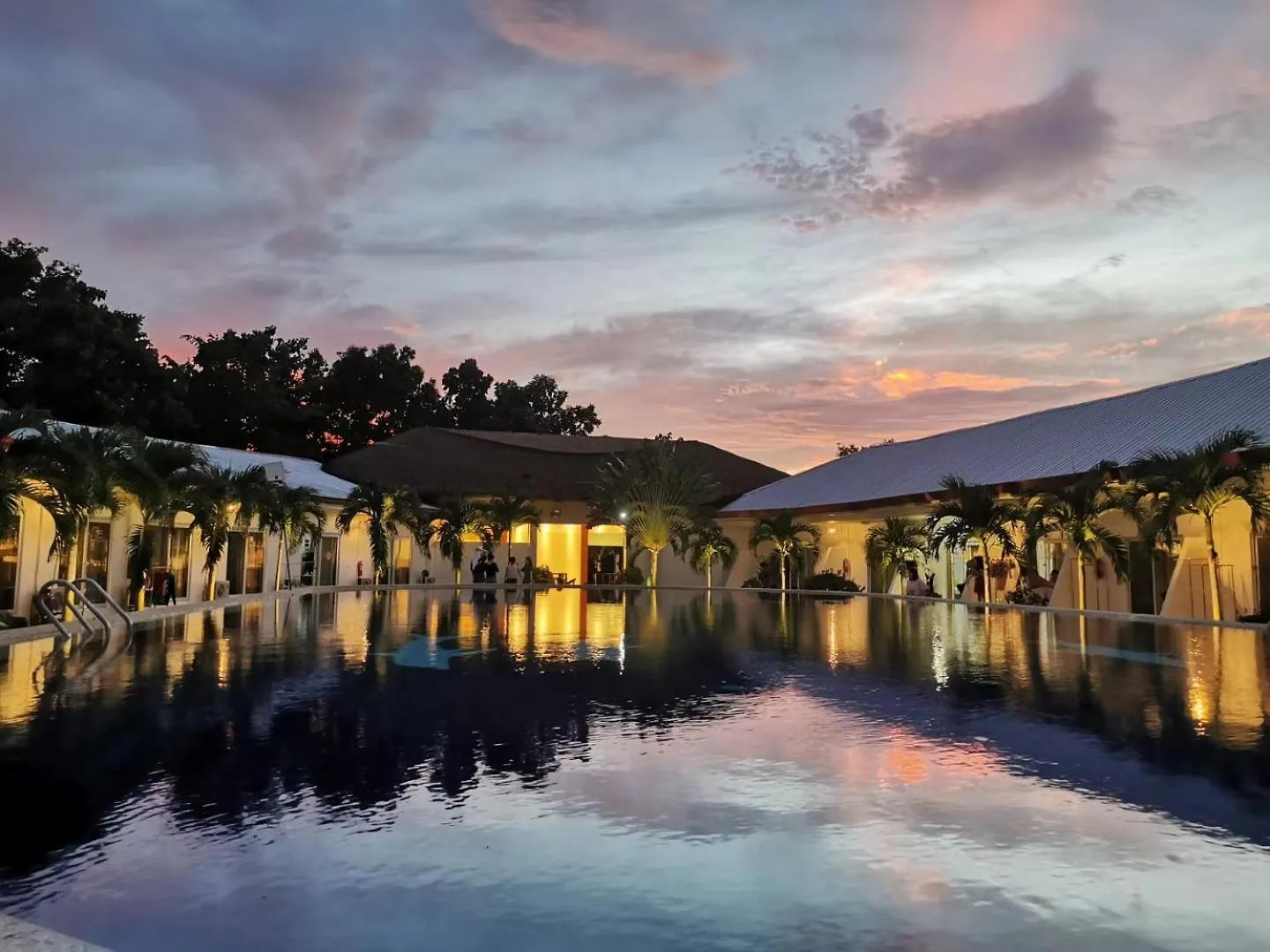 Green Mango Resort location
